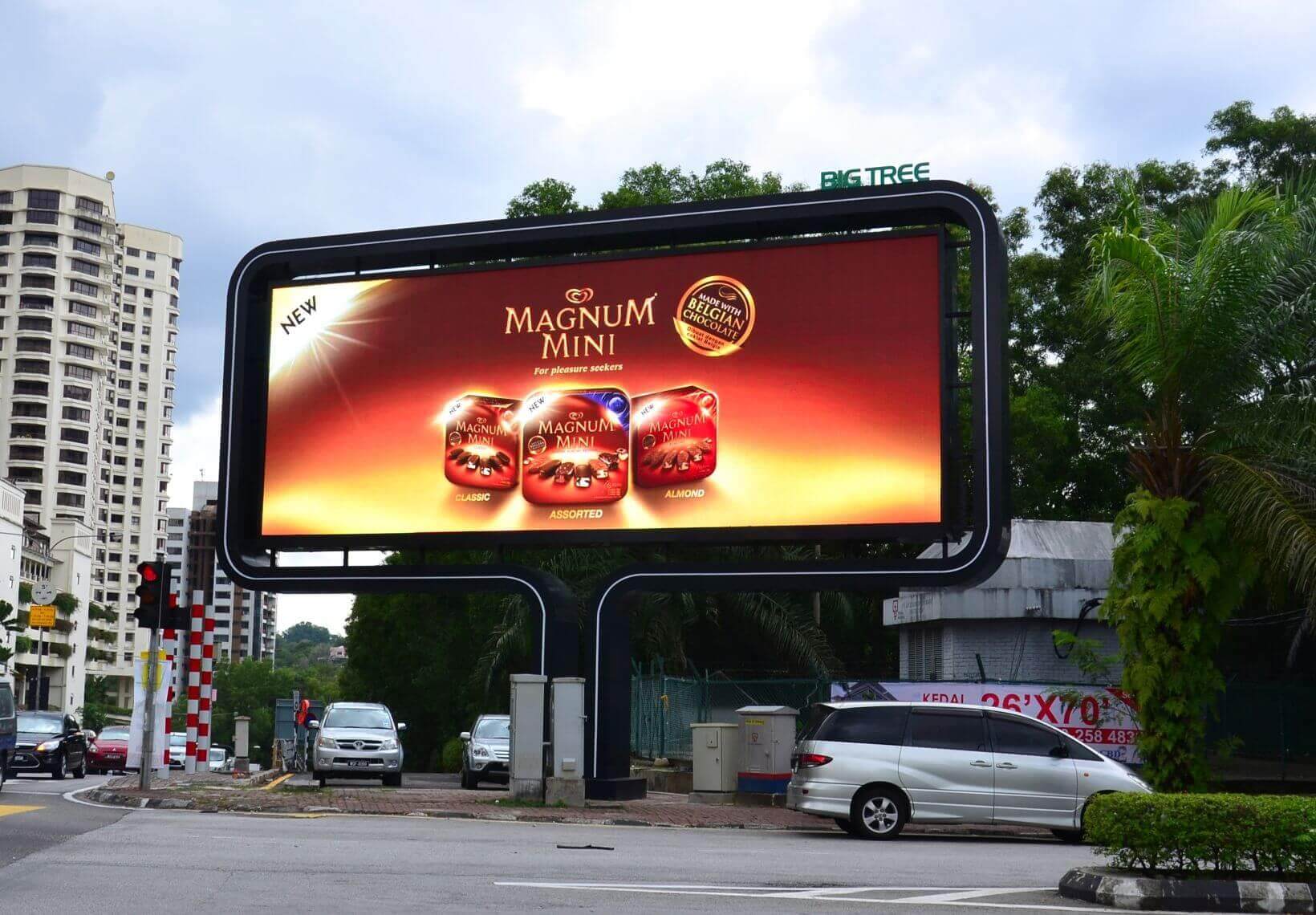 What Are the Typical Timeline and Lead Times Needed for Booking Billboard Inventory