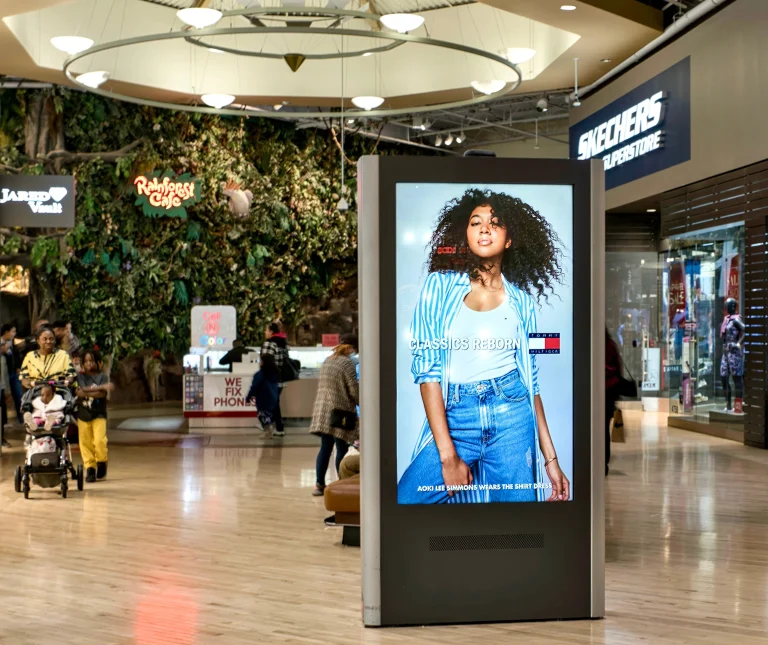 Top Mall Branding Options in India: Digital Screens, Facade Hoardings & More