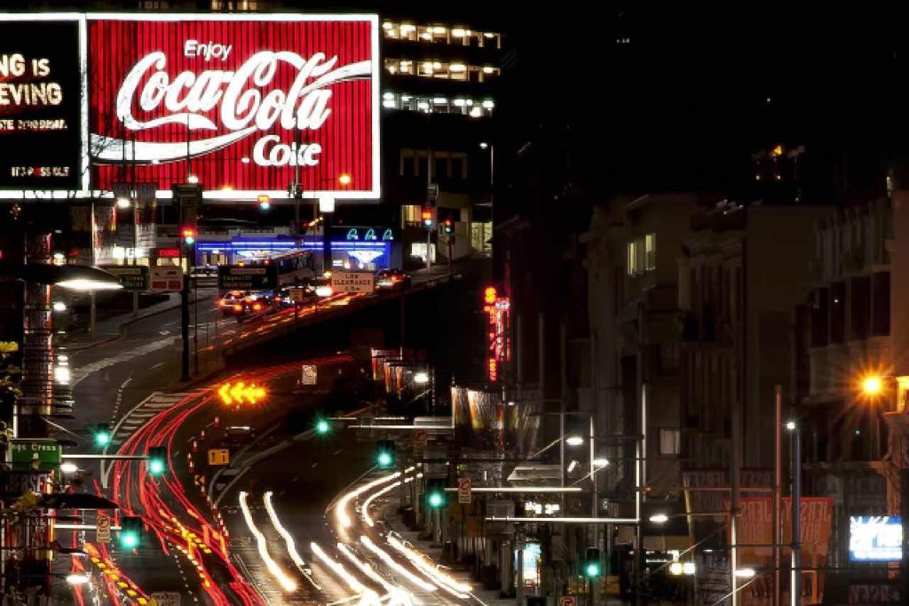 Unipole Billboard Advertising