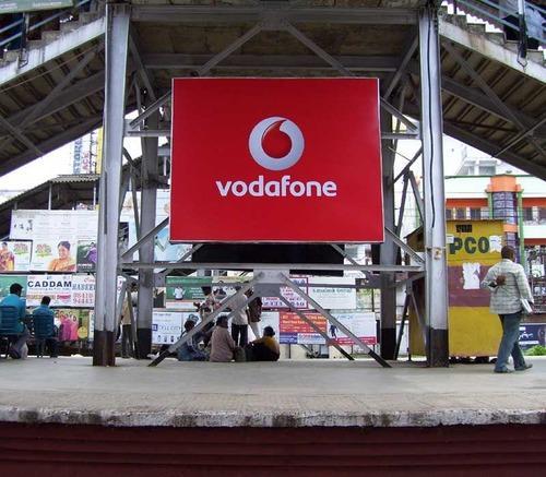 train advertising as a high-impact OOH medium in India