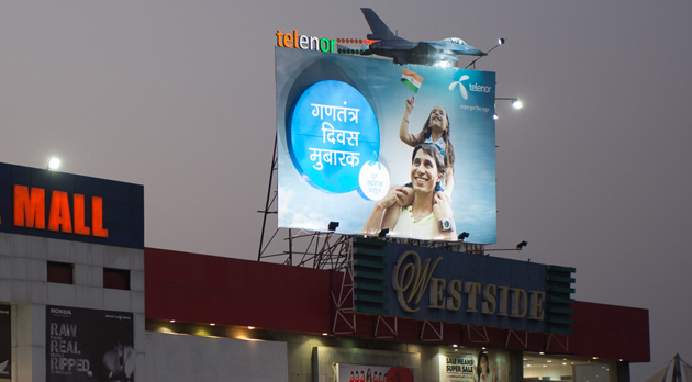 Republic Day Outdoor Advertising Campaigns: Leveraging Patriotic OOH for Nationwide Brand Visibility