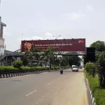 Smart outdoor advertising
