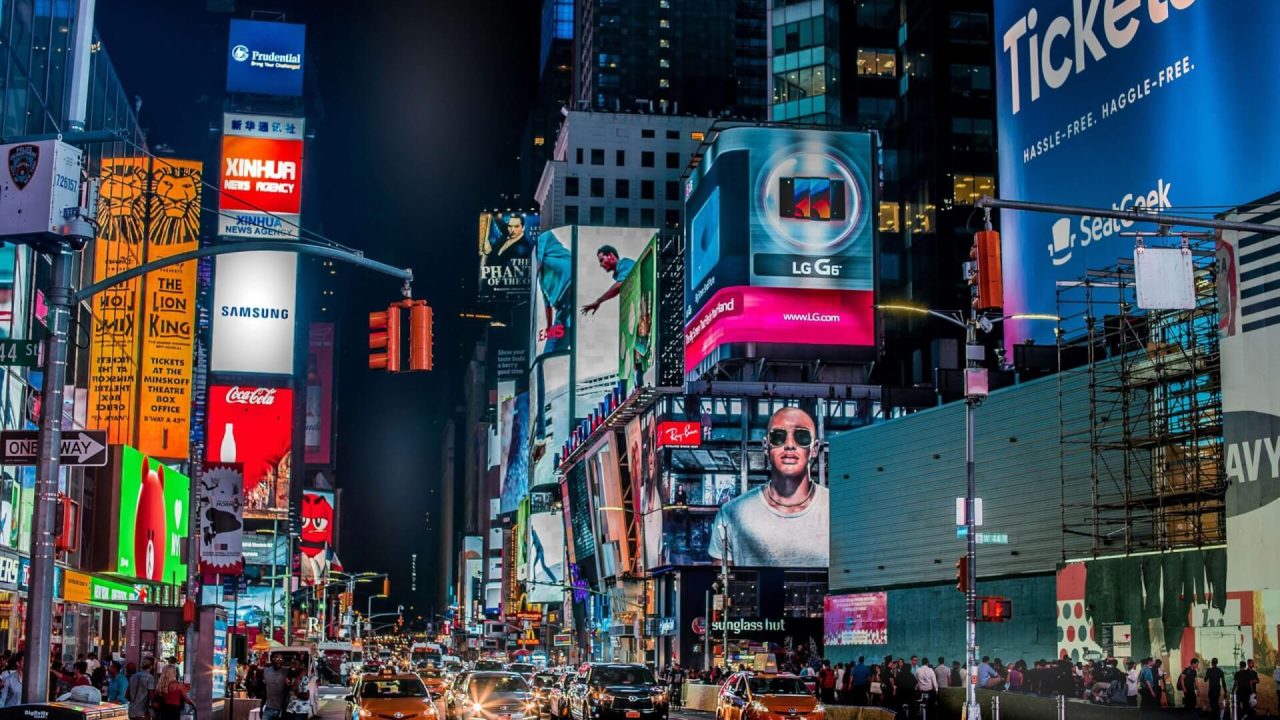 DOOH advertising trends India