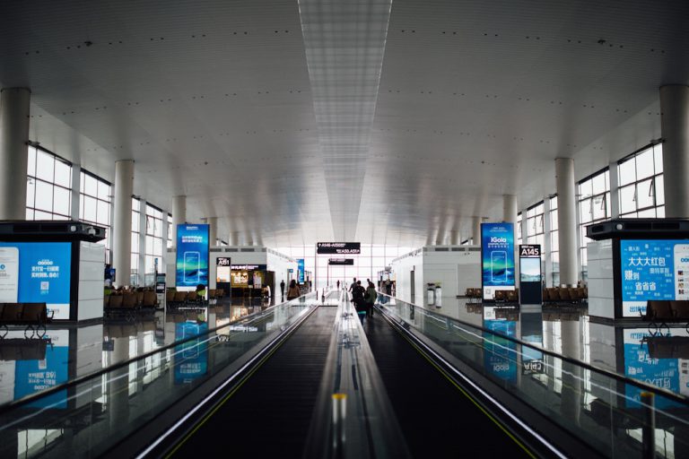 Delhi Airport ads, programmatic DOOH, airport digital media, DOOH India, MyHoardings