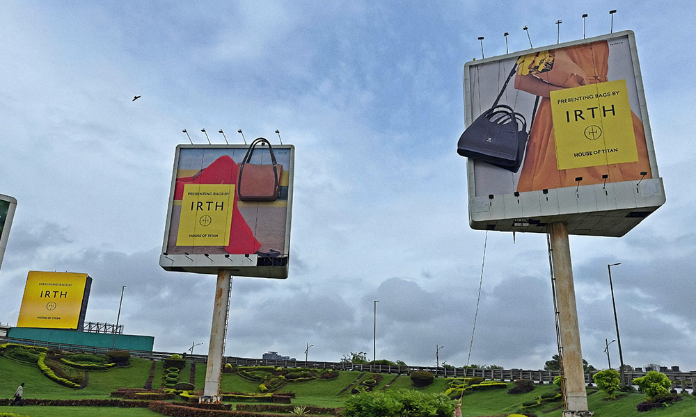 Irth hoarding campaign, outdoor advertising, OOH branding India, billboard marketing, brand visibility, MyHoardings, Irth promotion