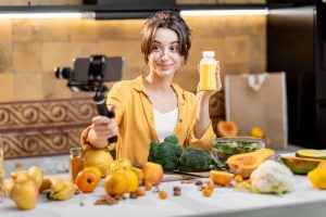 Food influencer campaigns, from recipe reels to restaurant review posts, blend inspiration with influence.